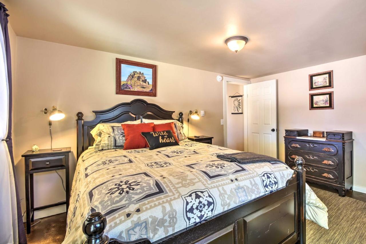 Cozy Home With Media Room Short Walk To Taos Plaza! Eksteriør billede